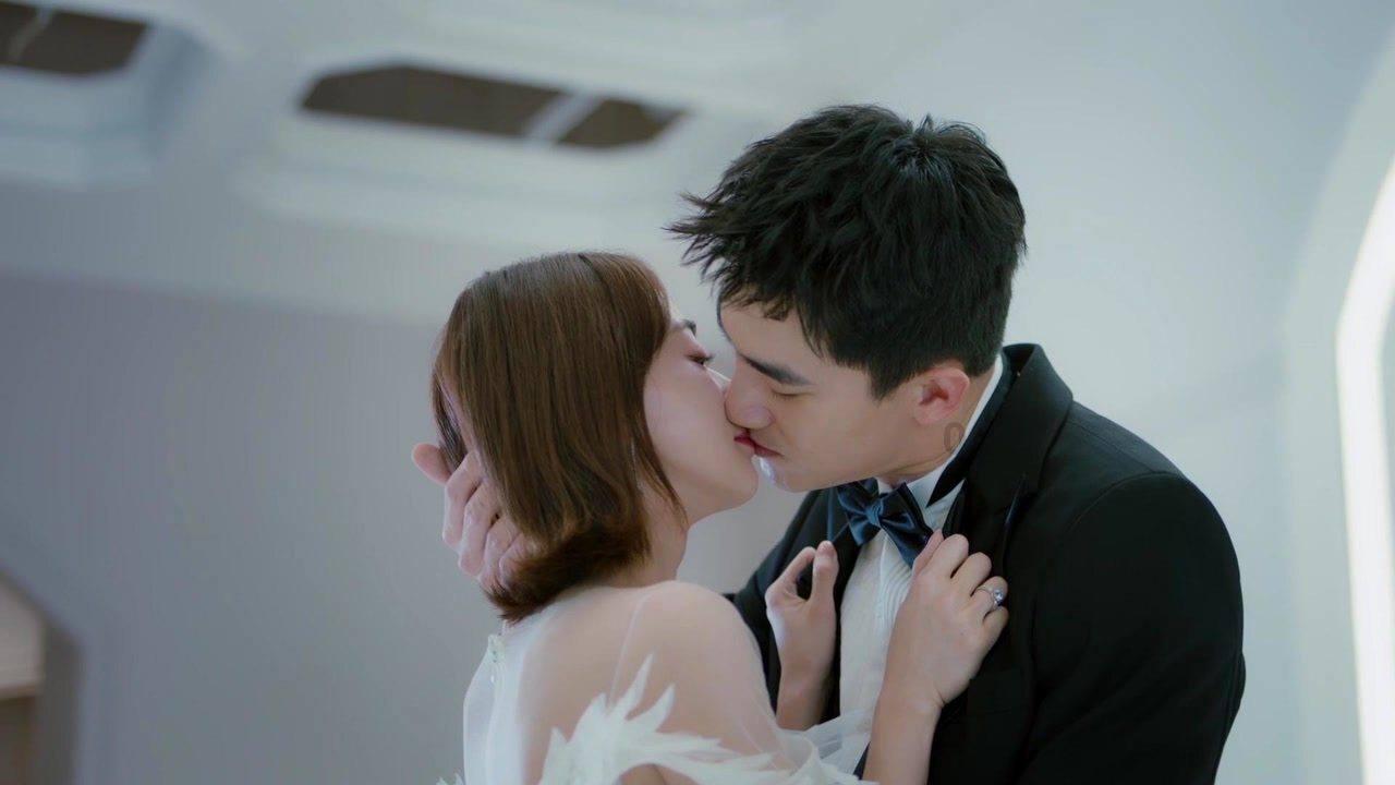 哪有什么素颜美女，不过是背后多点心机罢了！